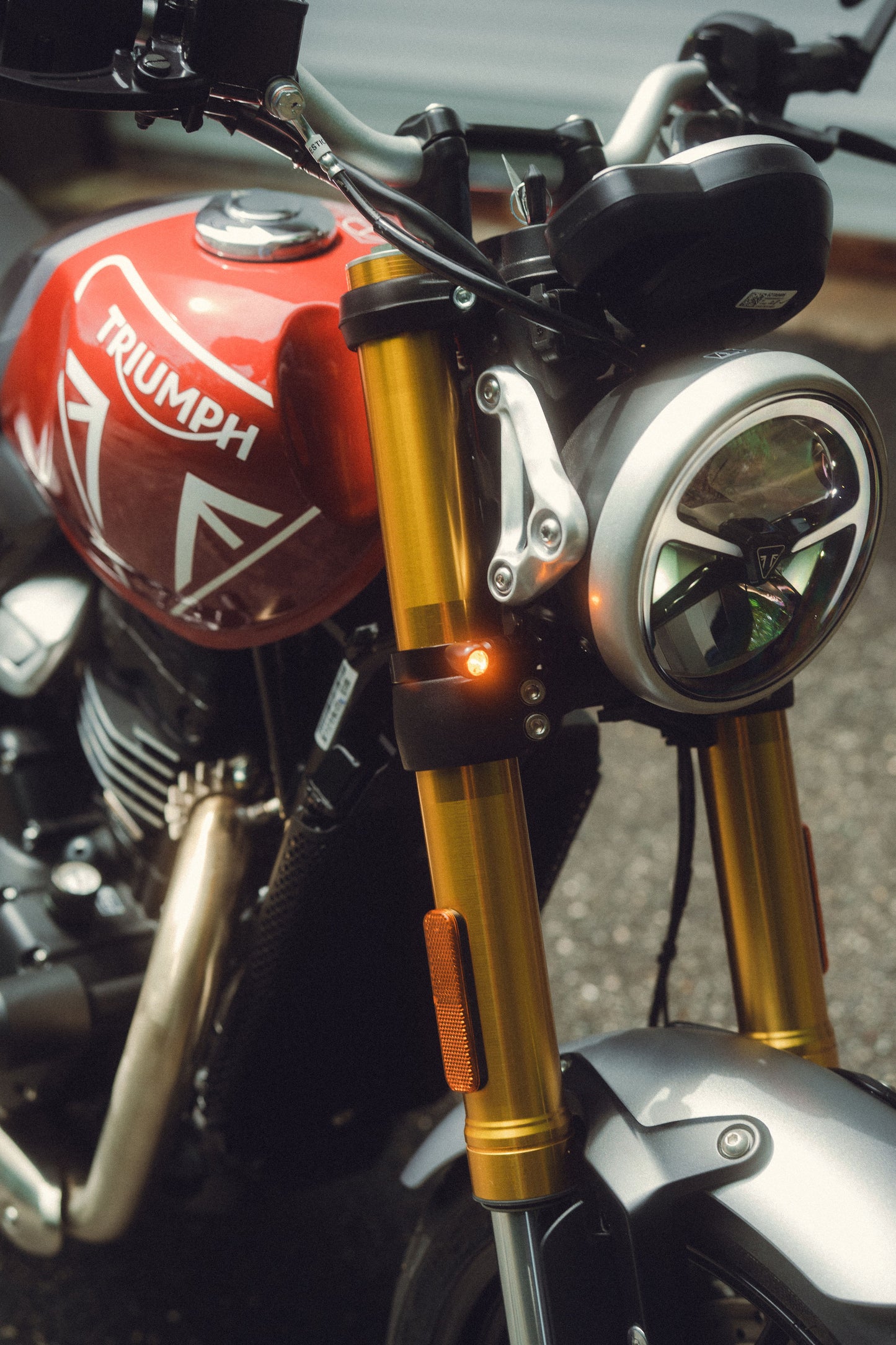 Motone Pico Plug and Play Front Turn Signals - Triumph Speed / Scrambler 400 X
