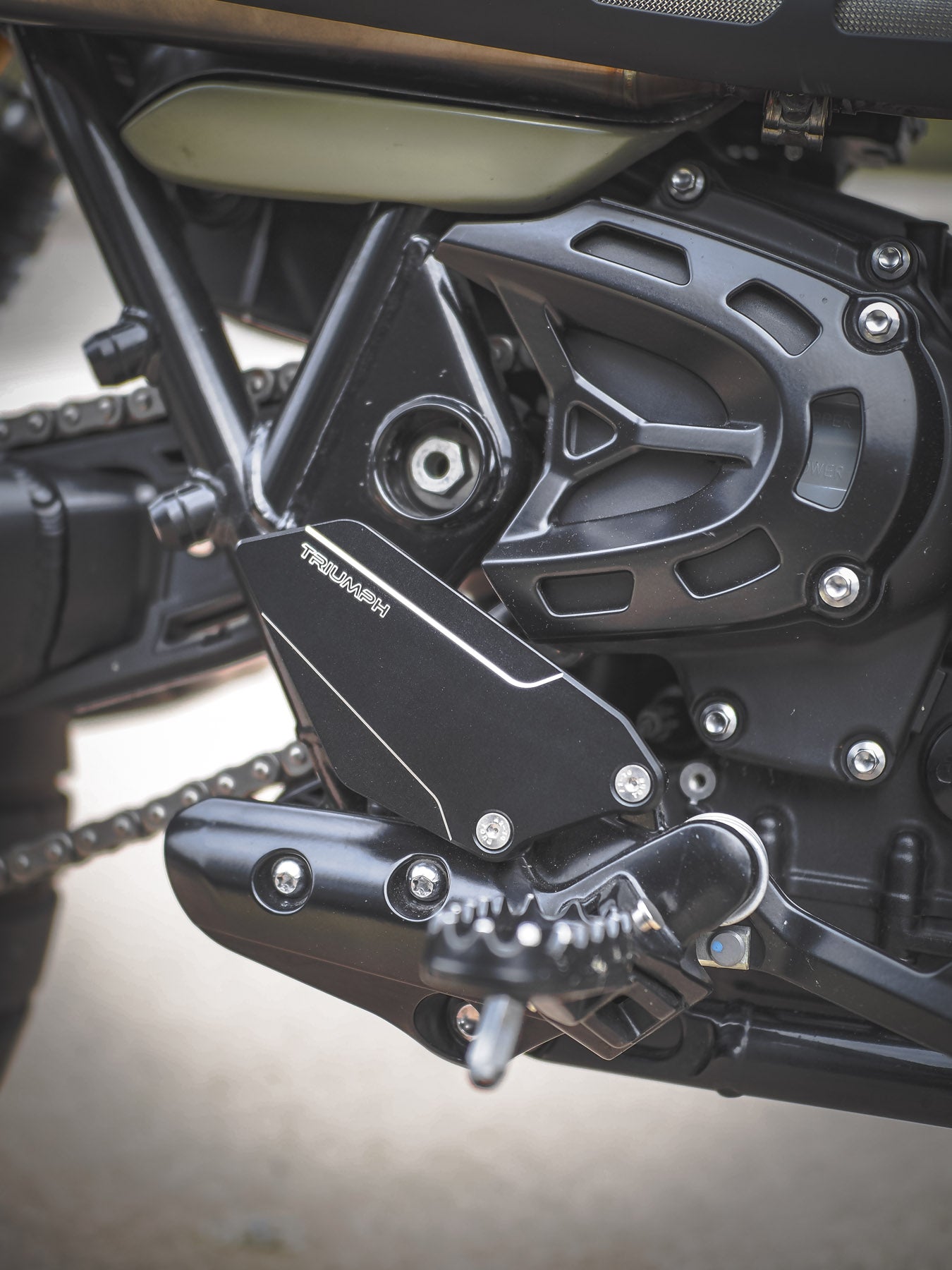 Classicbike Raisch Billet Heel Guards - Contrast Cut - Triumph Scrambler 1200