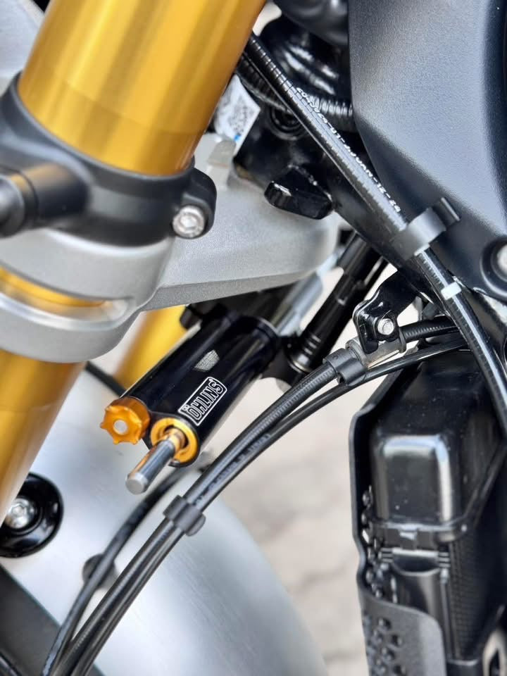 Ohlins Blackline Steering Damper Kit - Triumph Thruxton R / RS / TFC, Speed Twin 2021+