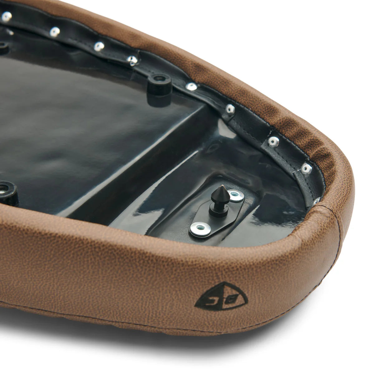 British Customs True Tuck and Roll Slammer Seat - Brown - Street Twin, T120, T100, Street Scrambler