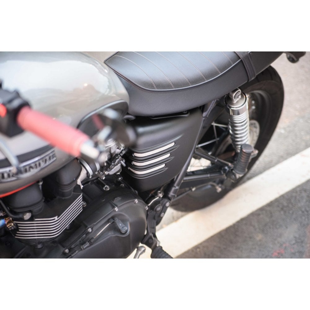 Motone Ribbed Side Cover - Left Side Only - 2006-2016 Triumph Scrambler