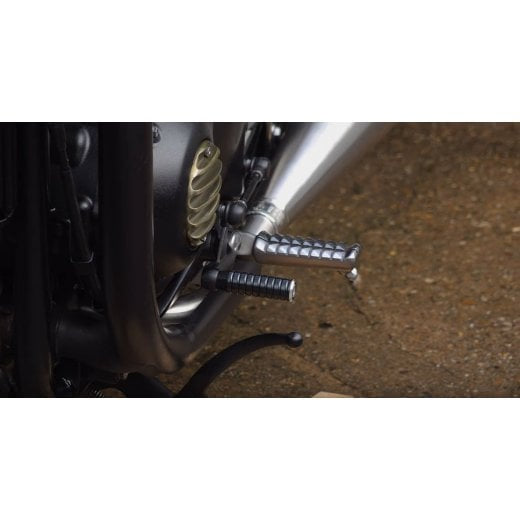 Motone Extended Shift Peg - Ribbed - Black - 2001+ Triumph Classics