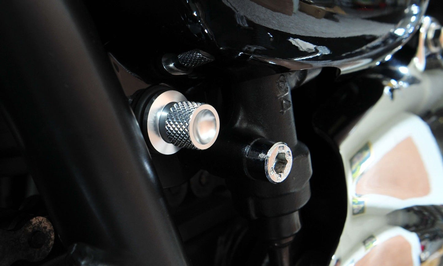 Super Corse Tool Free Side Cover Bolts - Triumph Bonneville, Thruxton, Scrambler - Black, Silver, Brass