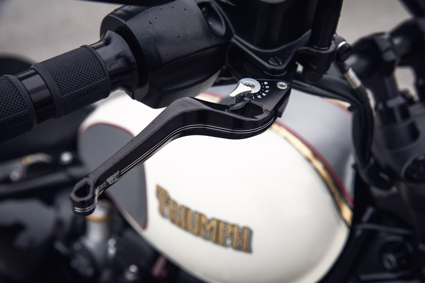Wunderkind Custom Adjustable Brake and Clutch Levers - Triumph Bobber / Speedmaster / T120