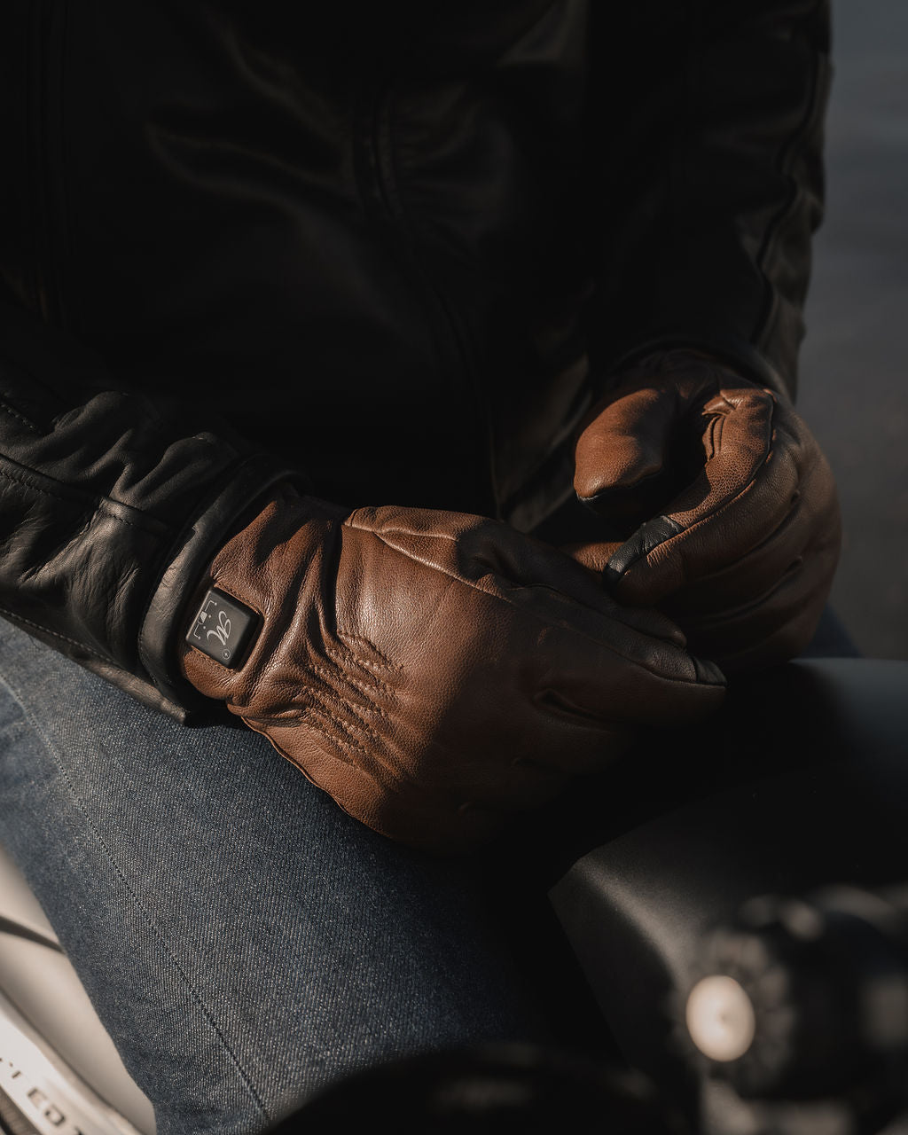 Motone Forno Heated Motorcycle Goatskin Leather Riding Gloves - Brown
