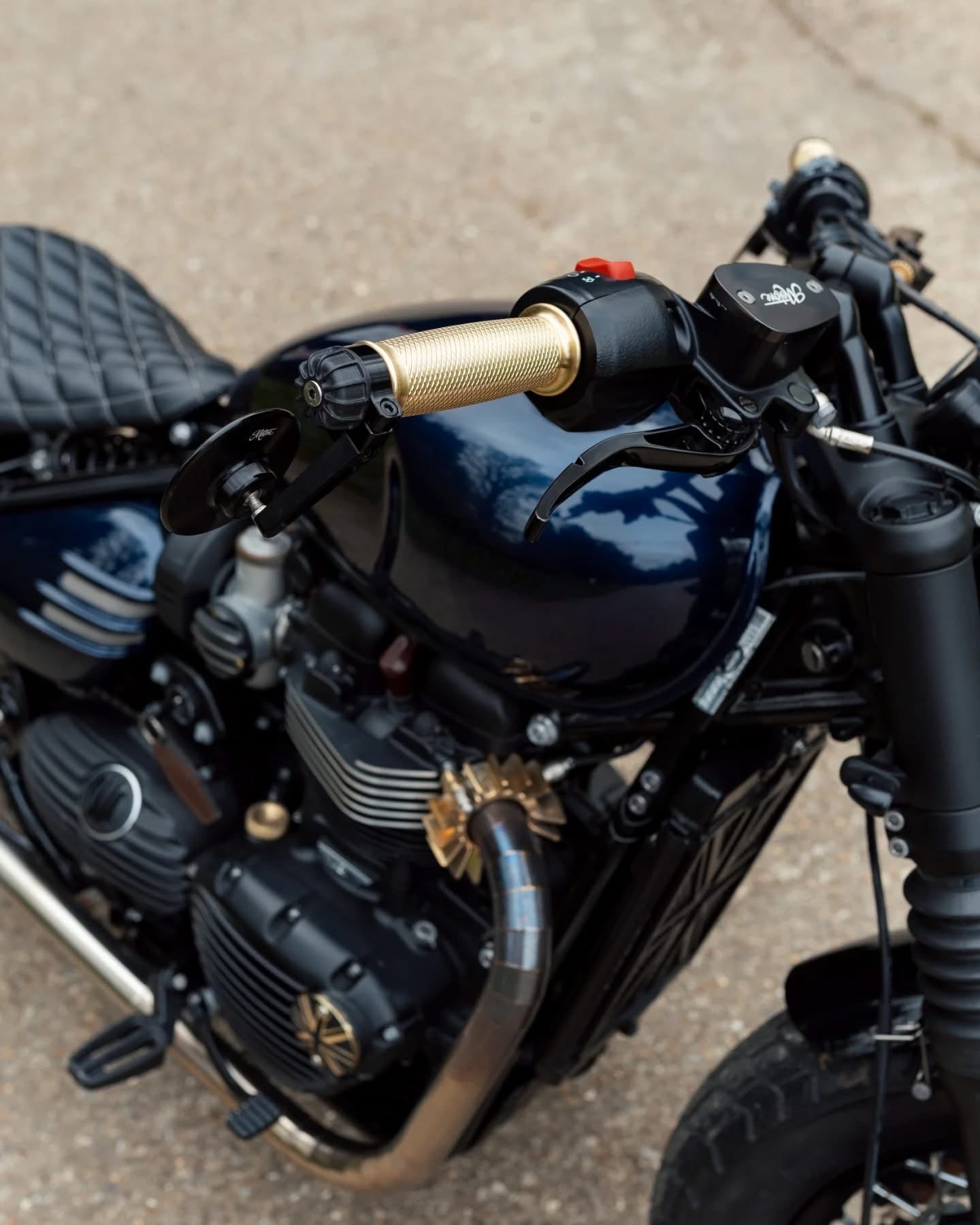 Motone Apollo Grips - Solid Brass - 7/8” Bars - 2016+ Triumph Modern Classics