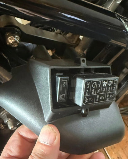 Motone Apex Air Box Delete Electronics Cover - Triumph Bobber / Speedmaster
