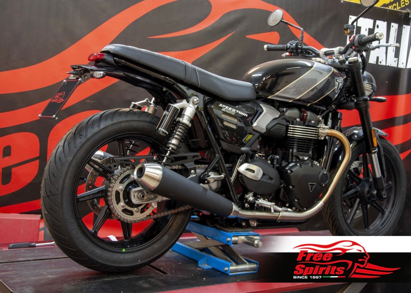 Free Spirits Tail Tidy - 2025+ Triumph Speed Twin 900 / 2026+ Triumph Scrambler 900
