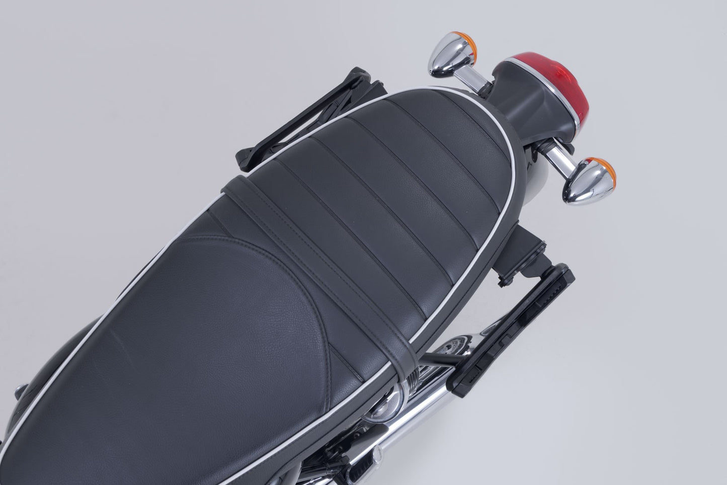 SW-Motech Lengend Gear 16 Liter Saddlebag Set with V-LOC Side Carriers - Triumph Bonneville T100 / T120