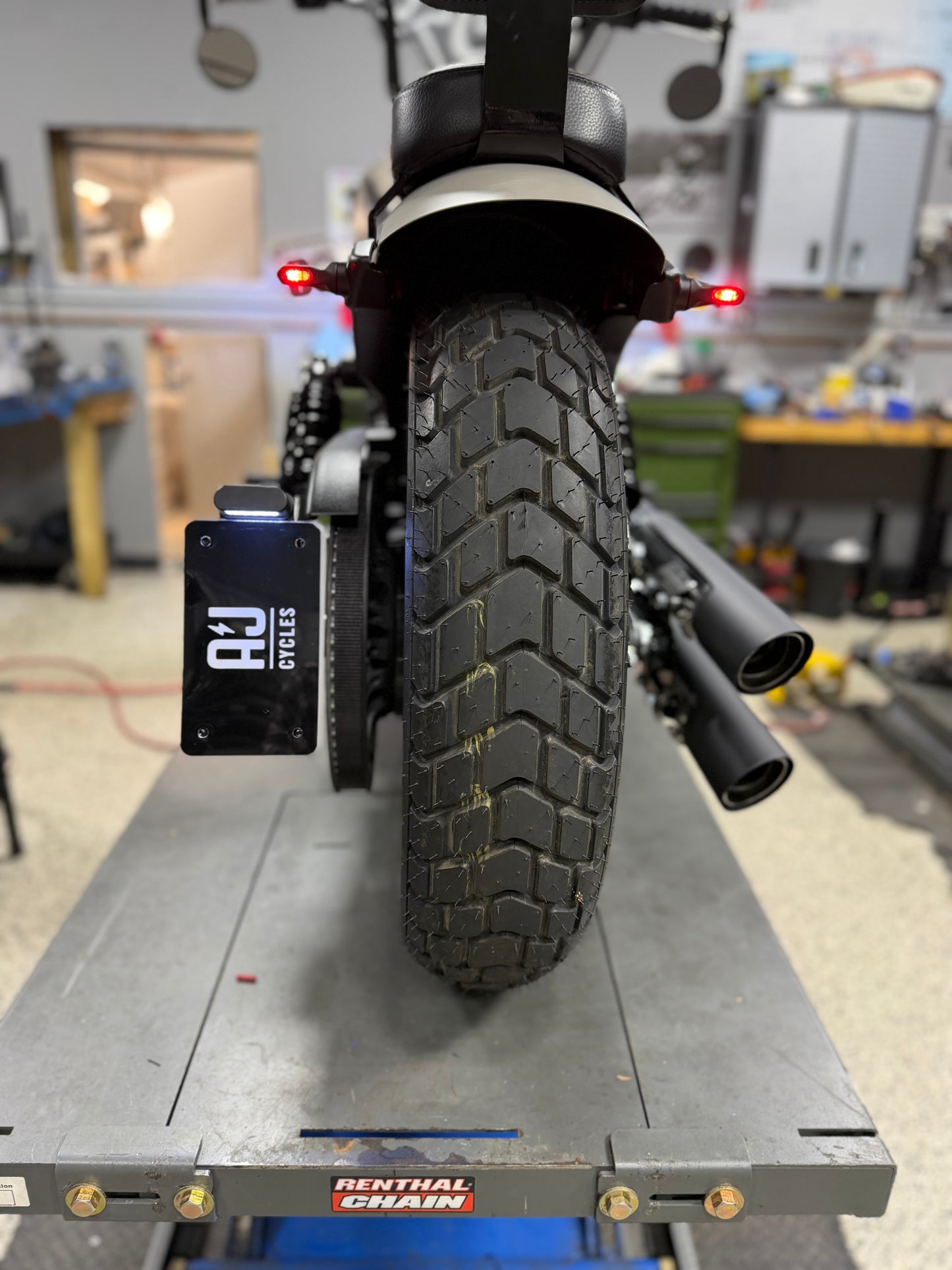 Sidemount License Plate Bracket - Indian Scout Bobber