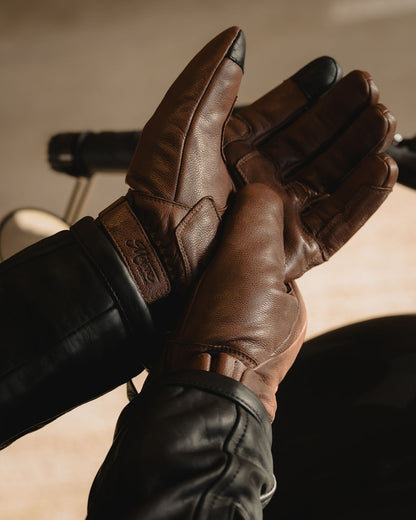 Motone Forno Heated Motorcycle Goatskin Leather Riding Gloves - Brown