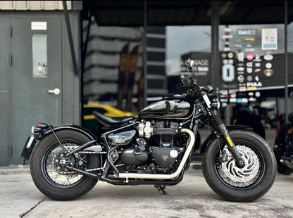 Bella Garage Outlaw Drag Pipes - Triumph Bobber