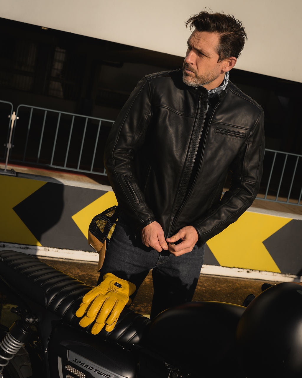 Motone Forno Heated Motorcycle Goatskin Leather Riding Gloves - Yellow