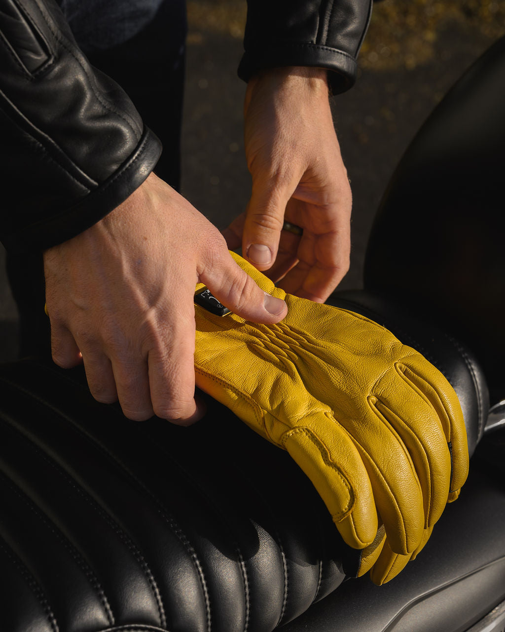 Motone Forno Heated Motorcycle Goatskin Leather Riding Gloves - Yellow