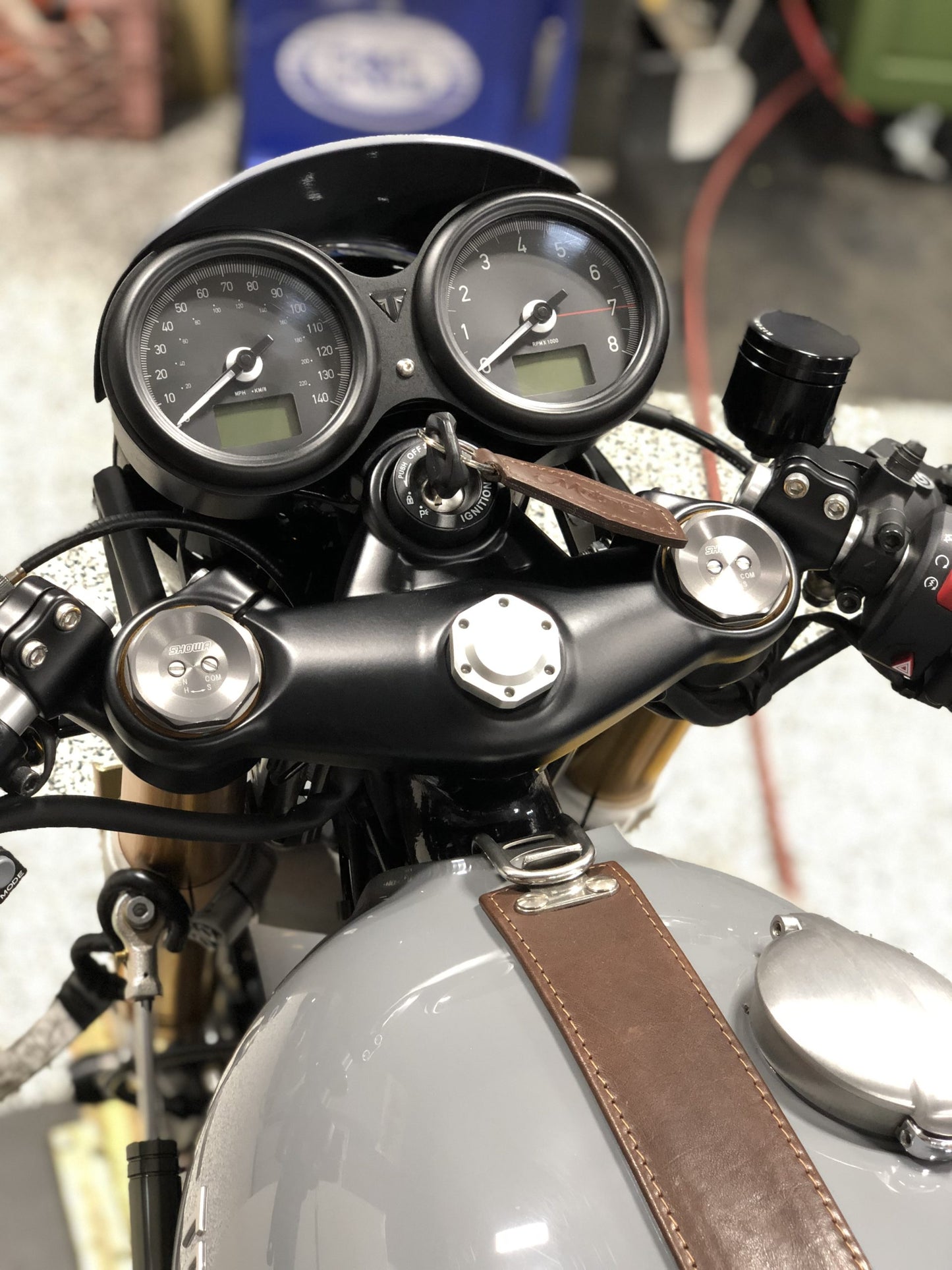 Arton Works Vintage Racing Gauge Face Covers - Triumph Thruxton R / 1200, Speed Twin