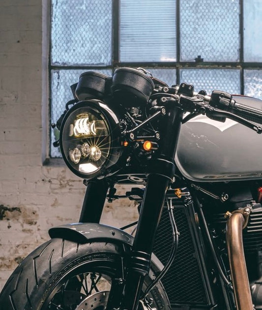 Triumph Modern Classic JW Speaker 7" - 8780 EVO S LED Headlight Kit - 2016+ Thruxton - Scrambler - Bonneville T100 - T120 - Speed Twin - Street Twin