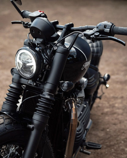 Motone The SPATZ - 47mm Fork Shrouds Covers with Integrated Indicator Mounts - Triumph Bobber / Speedmaster