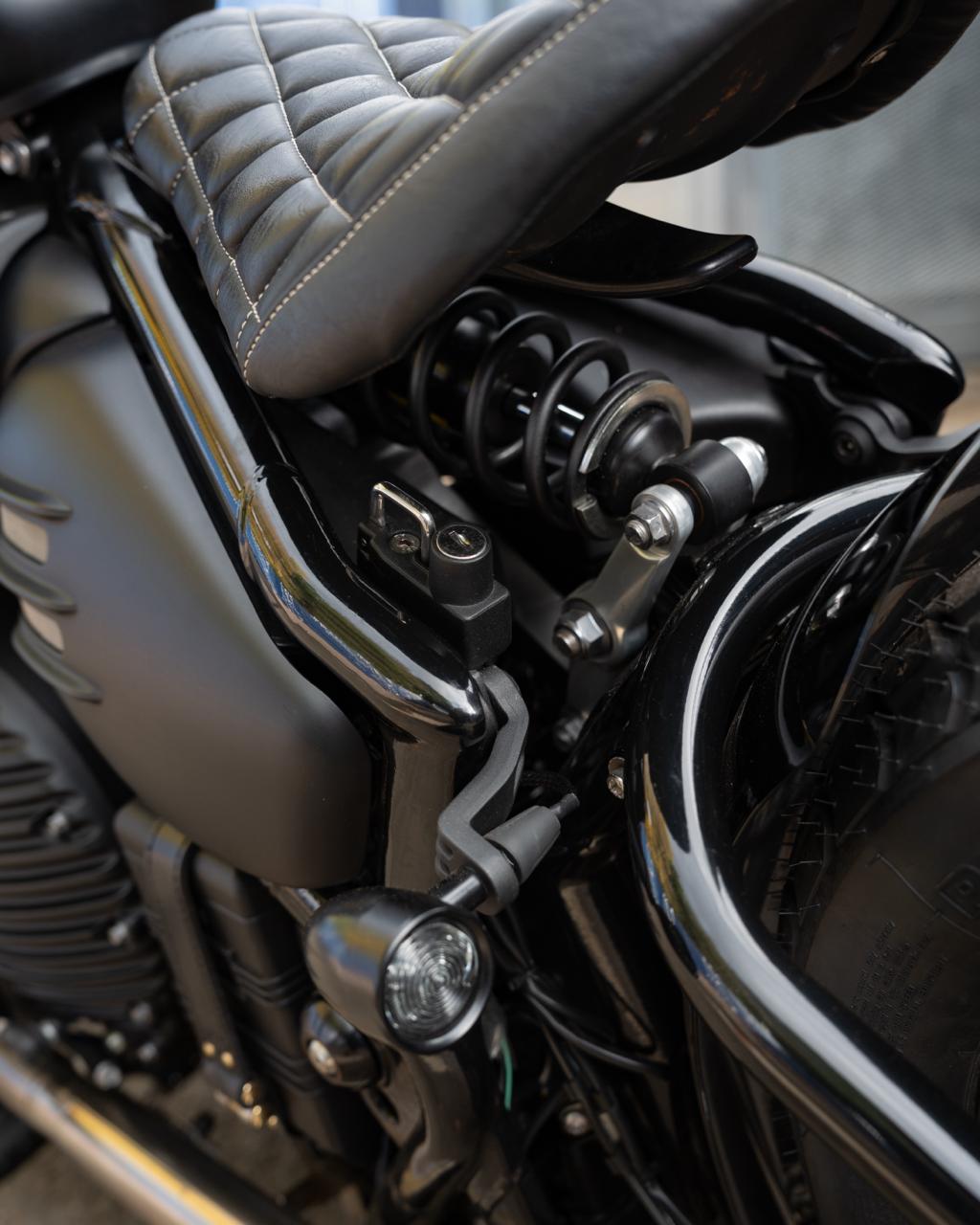 Motone Helmet Lock - 2017+ Triumph Bobber, Speedmaster