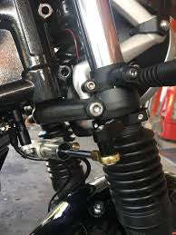 YSS Steering Damper Kit - side mount - Triumph Street Twin, Speed Twin 900, Bonneville T100, T120, Street Cup