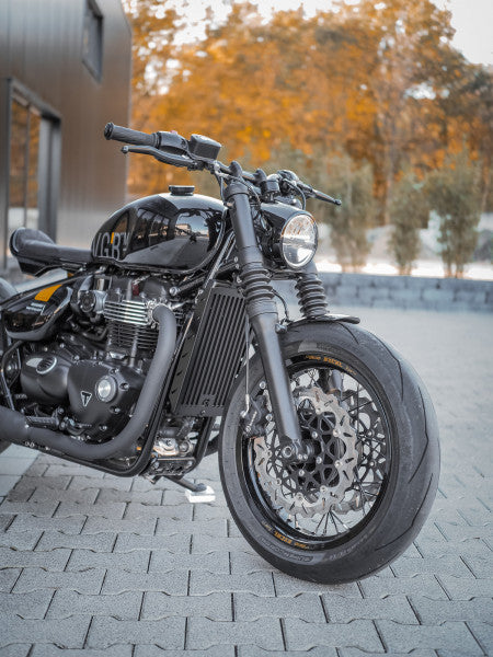 ClassicBike Raisch Radiator Cover - Ripped - Triumph Bobber ...