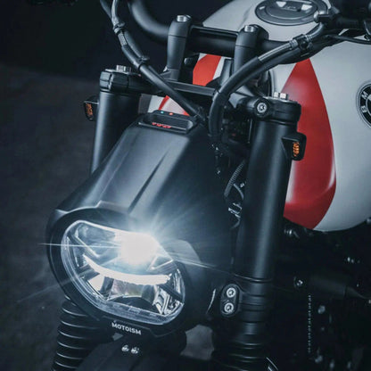 Motoism Seamless fork Cover kit with Turn Signals - Triumph Bobber / Speedmaster 47MM Forks