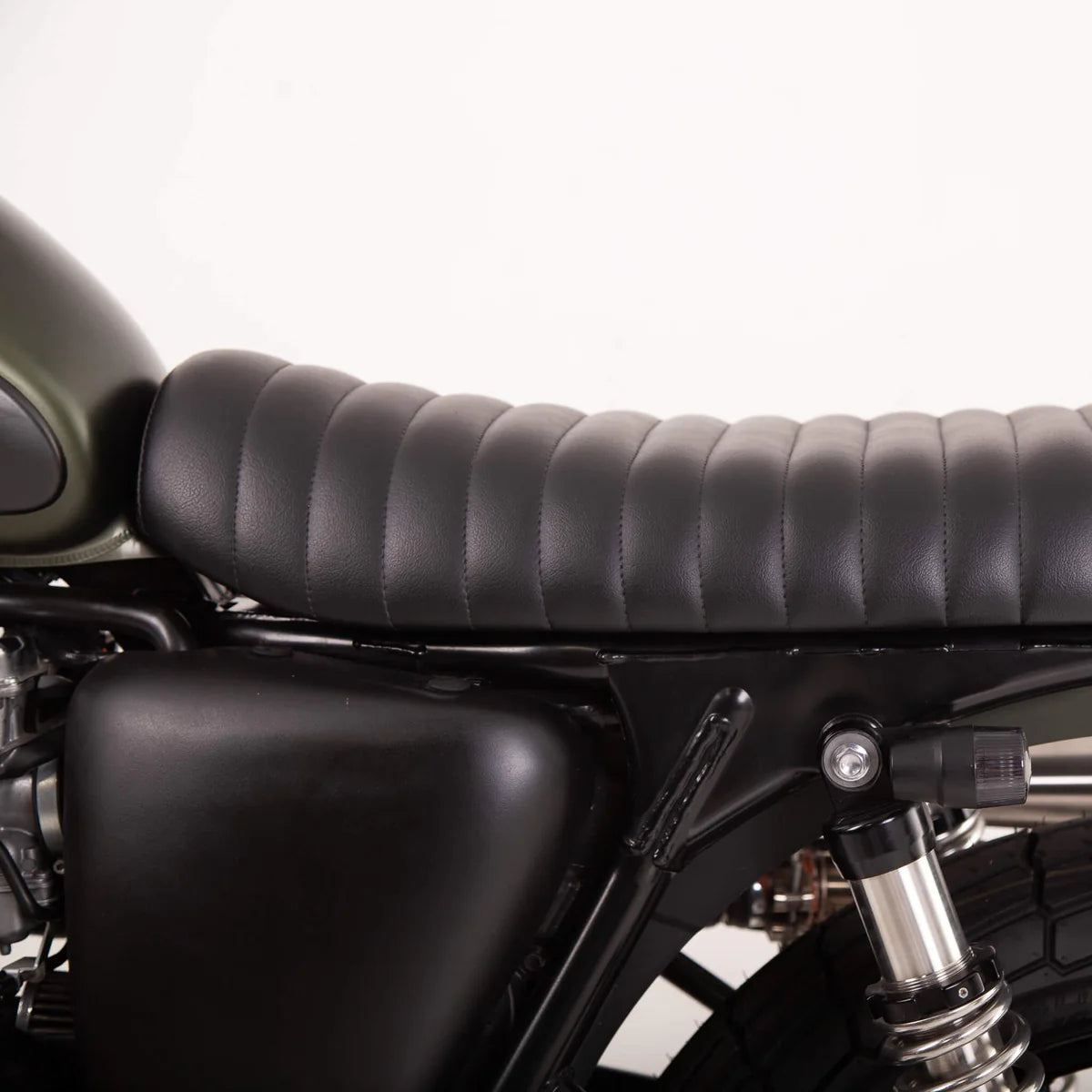 British Customs Slammer Tuck and Roll Gel Seat - Black -  2001-2015 Triumph Bonneville, Thruxton, Scrambler