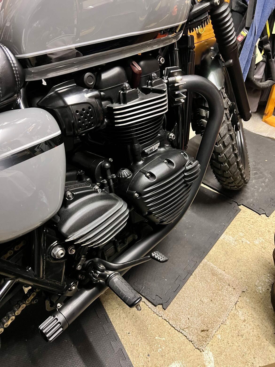 Motone "Jupiter-2" Exhaust Tip Kit - Bonneville T100 / T120 - Black