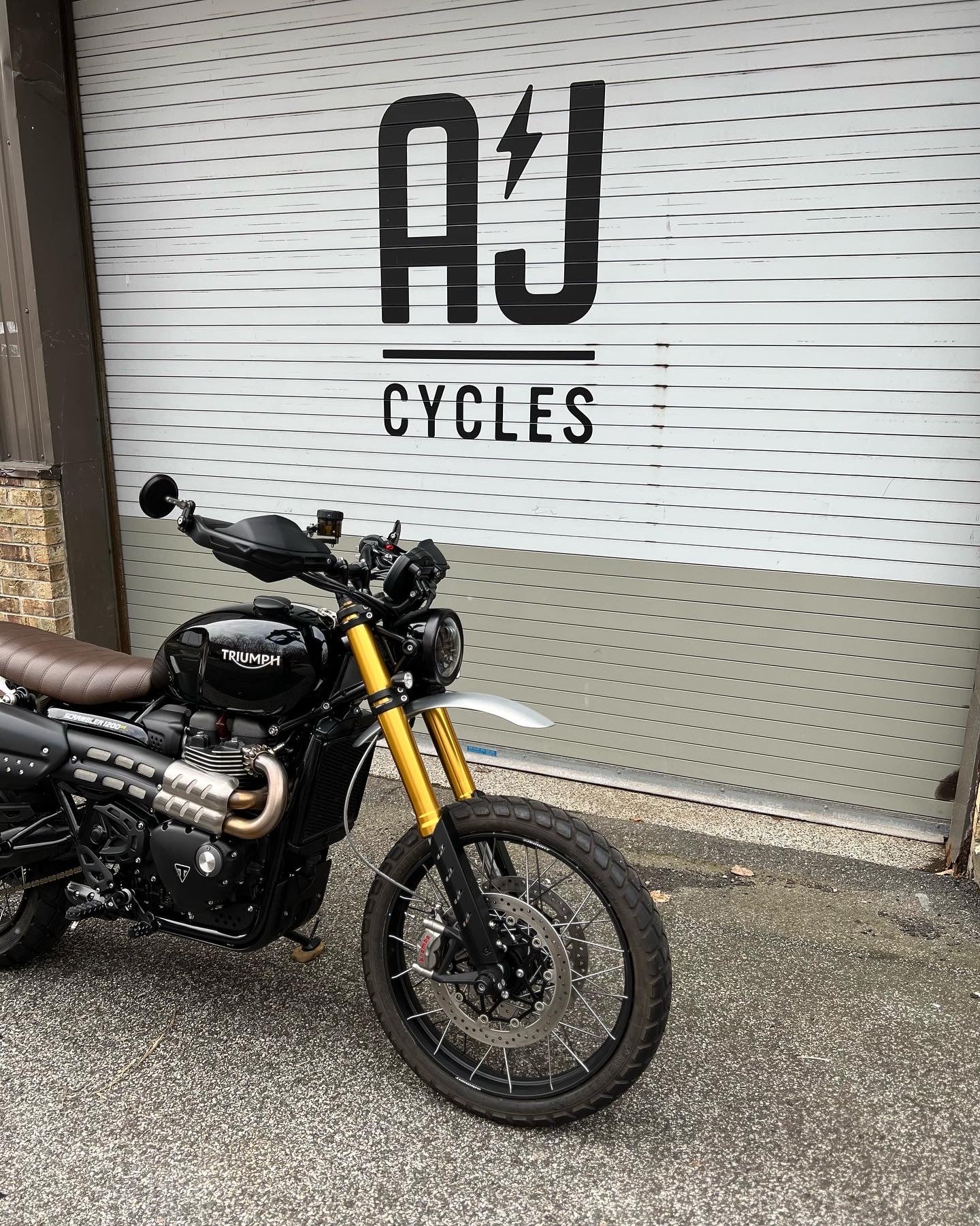 CRG Hindsight LS Bar End Mirror Kit - Triumph Scrambler 1200 XE / XC