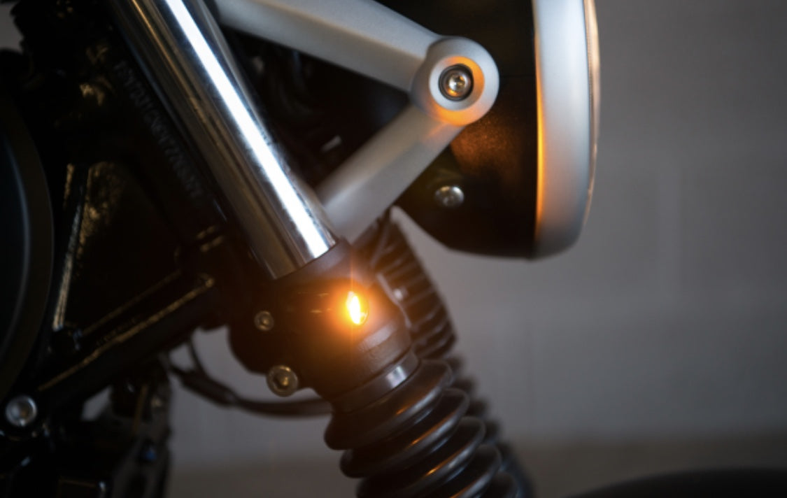 Analog Motor Goods LED Signal Pod Turn Signals - 2016+ Triumph Classics