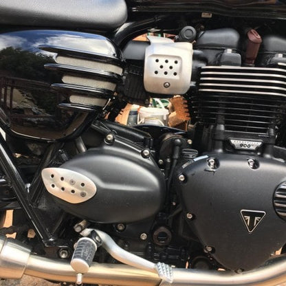 Motone Ribbed Side Covers - Triumph Street Twin / Street Cup / T100 - Matte Black