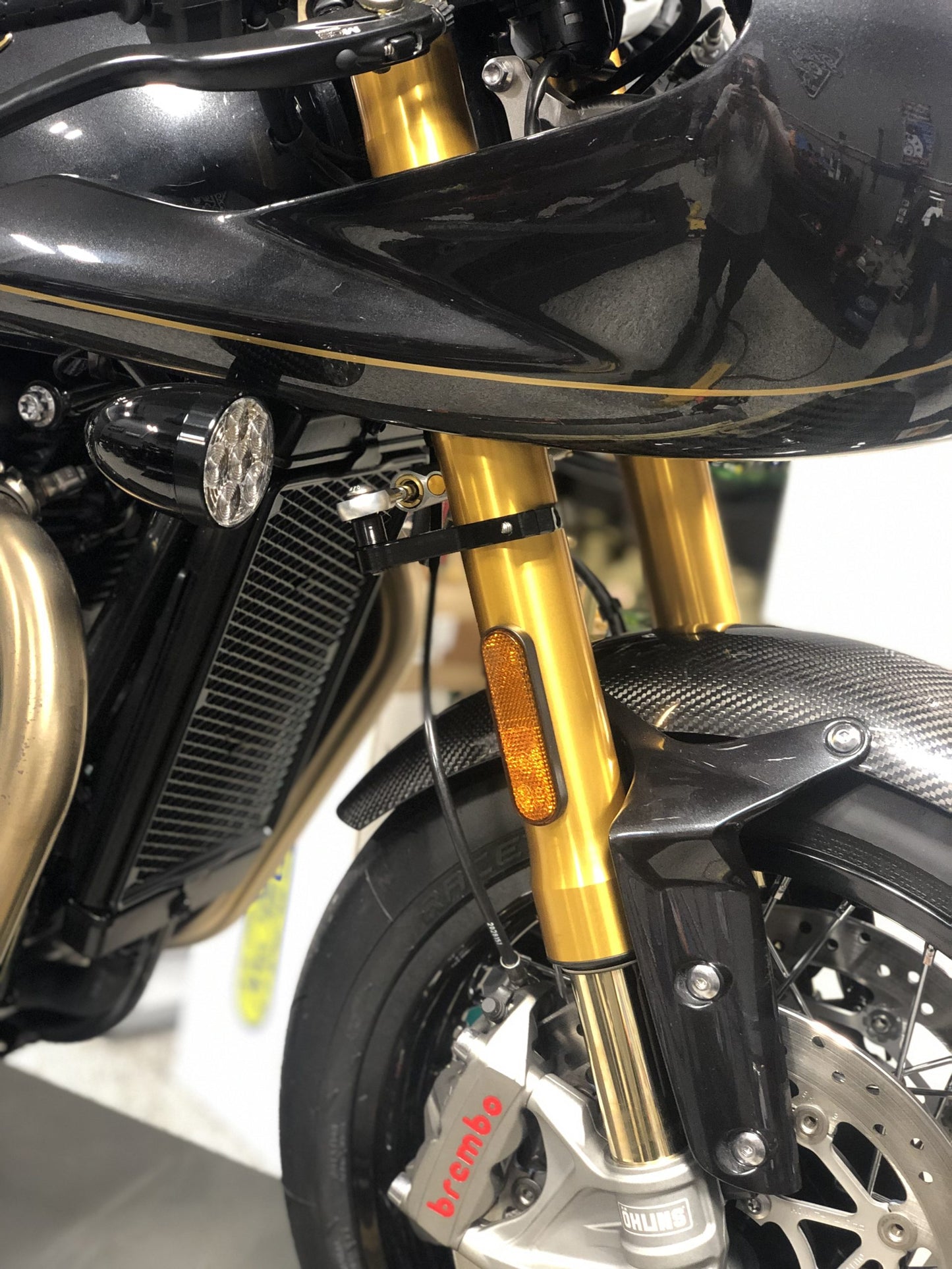 Ohlins Steering Damper Kit - Triumph Thruxton R / RS / TFC, Speed Twin 2021+