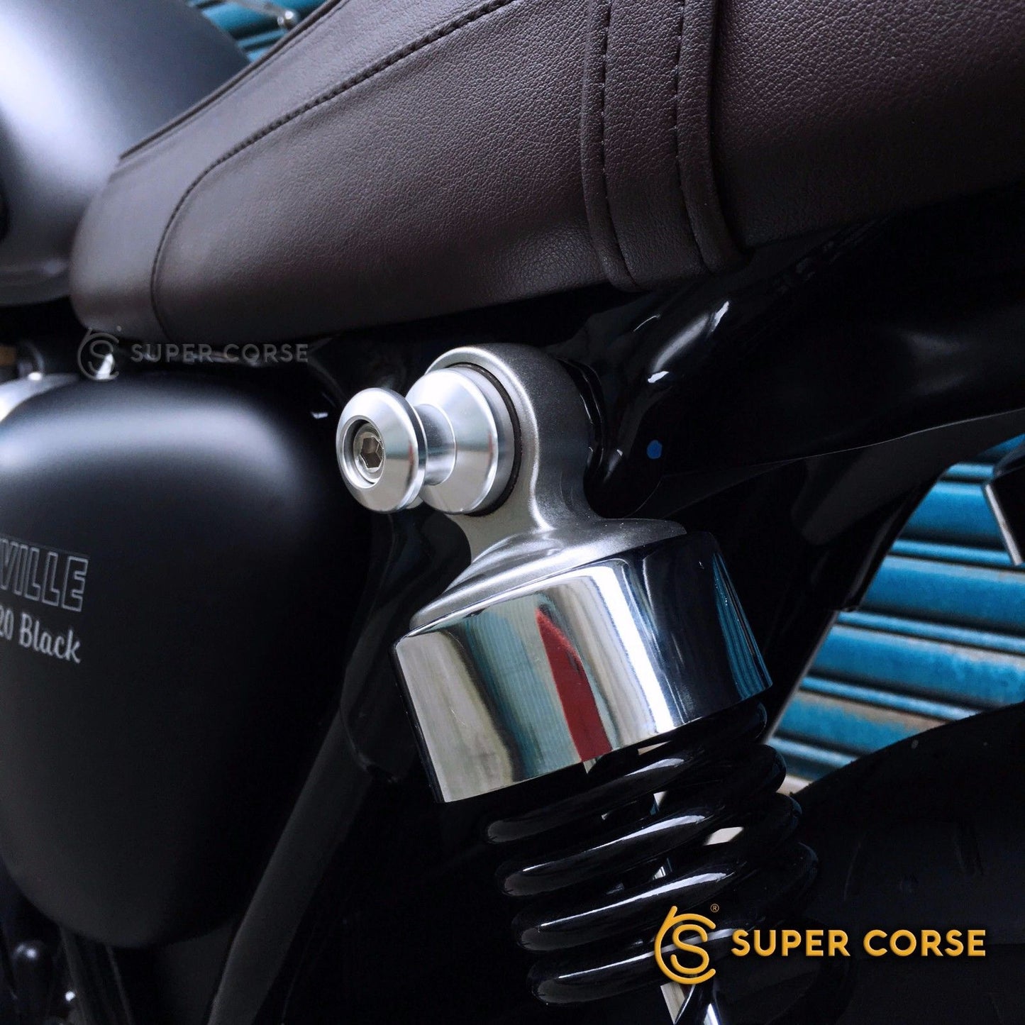 Super Corse Shock Luggage Spools - 2016+ Triumph Classics - Black or Silver