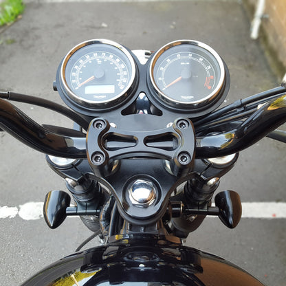 Motone Lay Flat Gauge Bracket - Triumph Thruxton / Bonneville