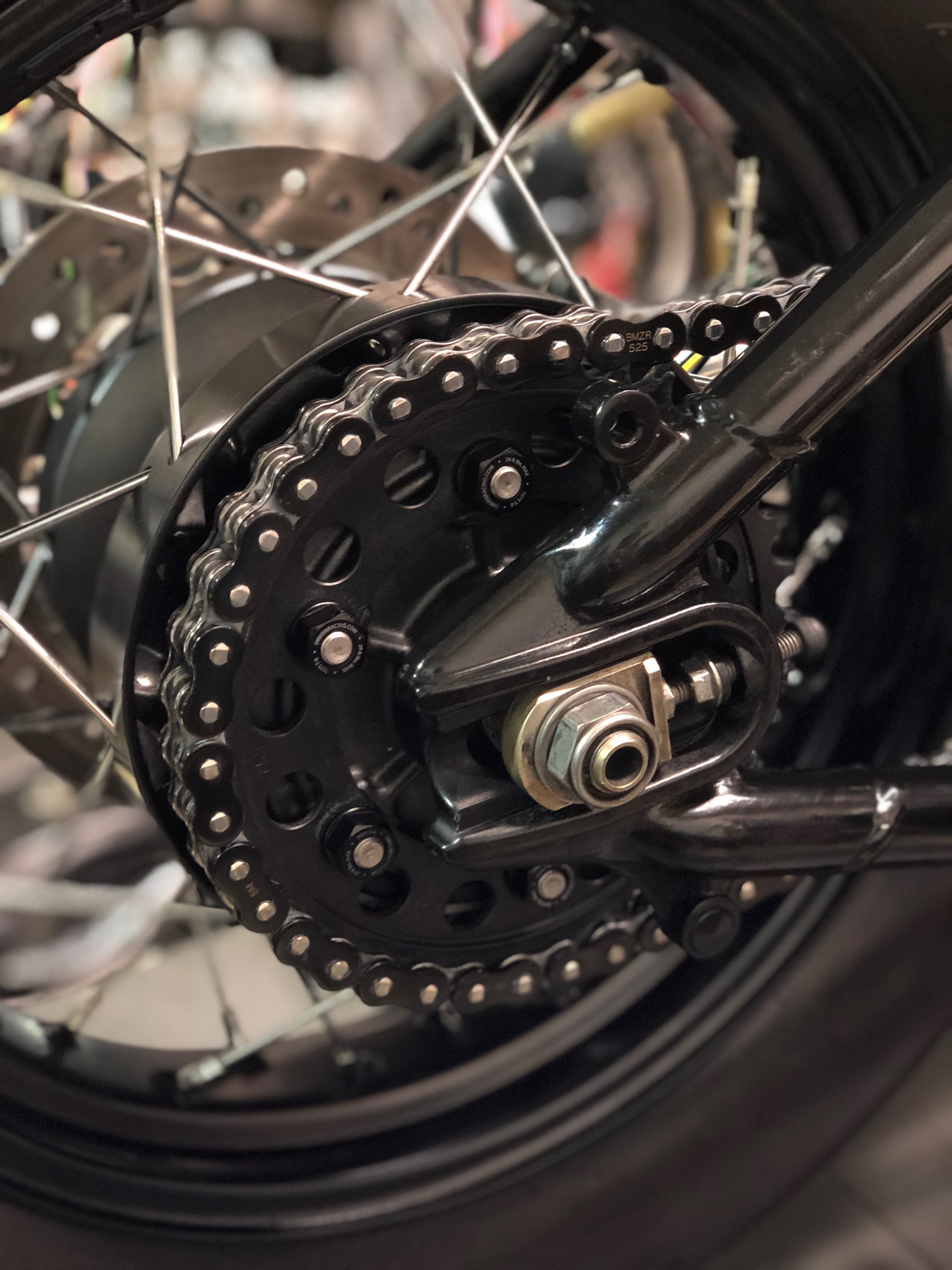 Bike Master 525 x 120 Links BMXR Series Xring Sealed Black/Gold Drive Chain